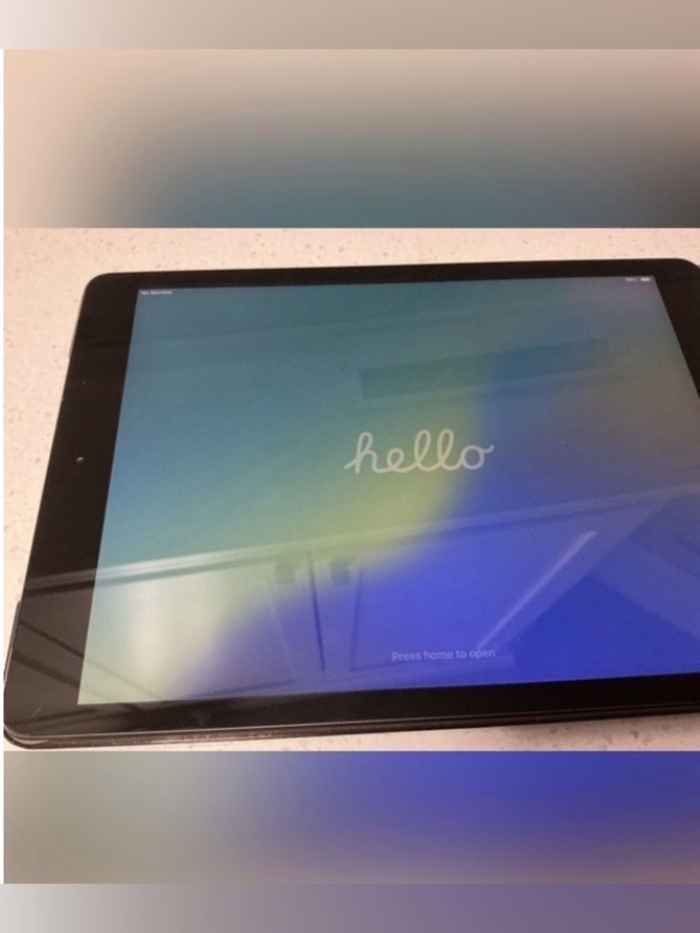 Apple iPad 7th Gen (Model A2200) - 32GB Wi-Fi Only